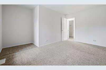 2064 Country Club Drive, Woodridge, IL 60517 - Photo 16