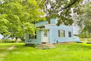 7575 Manchester Rd, Capron, IL 61012 - Photo 1
