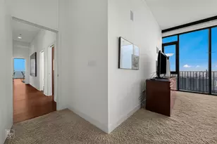 225 N Columbus Dr, Chicago, IL 60601 - Photo 20