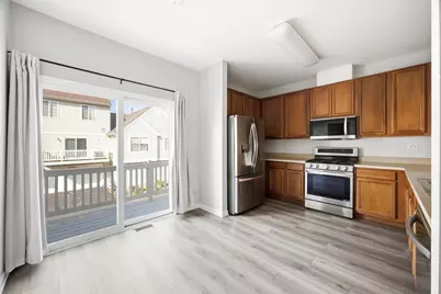 2558 Hatfield Court, Elgin, IL 60123 - Photo 6