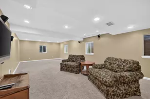 1068 Fox Path, West Dundee, IL 60118 - Photo 36