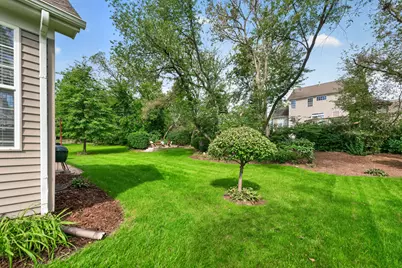 1068 Fox Path, West Dundee, IL 60118 - Photo 42