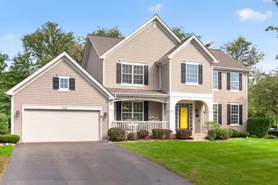 1068 Fox Path, West Dundee, IL 60118 - Photo 1