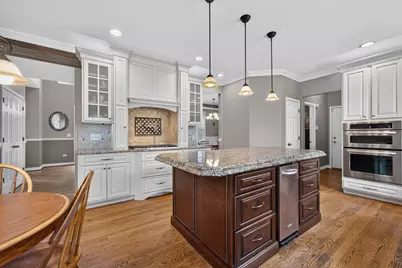 1068 Fox Path, West Dundee, IL 60118 - Photo 8