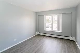 7333 N Ridge Blvd, Chicago, IL 60645 - Photo 16