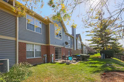 270 Manor Drive, Buffalo Grove, IL 60089 - Photo 40