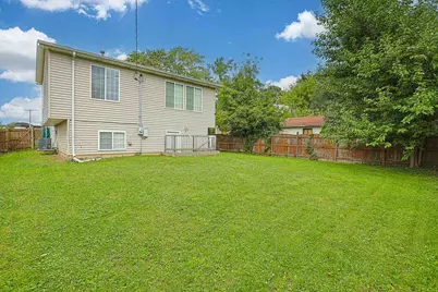 15 N Frolic Avenue, Waukegan, IL 60085 - Photo 18
