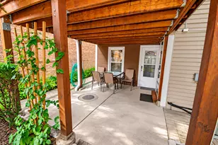 2843 N Ridgeway Ave, Chicago, IL 60618 - Photo 36