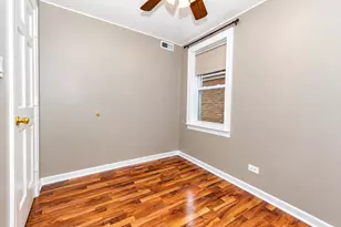 2843 N Ridgeway Ave, Chicago, IL 60618 - Photo 32