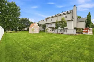 66 White Oak Dr, North Aurora, IL 60542 - Photo 40