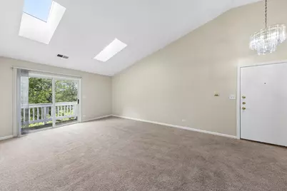 240 Ashbury Lane W #6, Roselle, IL 60172 - Photo 8