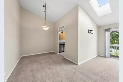 240 Ashbury Lane W #6, Roselle, IL 60172 - Photo 6