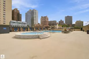 655 W Irving Park Rd, Chicago, IL 60613 - Photo 22