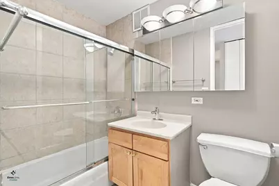 655 W Irving Park Road #5406, Chicago, IL 60613 - Photo 20