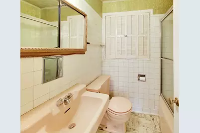 8720 Monticello Avenue, Skokie, IL 60076 - Photo 14