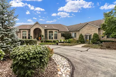 19014 Kishwaukee Valley Road, Marengo, IL 60152 - Photo 2