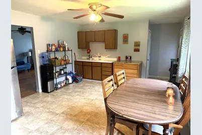 150 E Fremont Street, Ottawa, IL 61350 - Photo 4