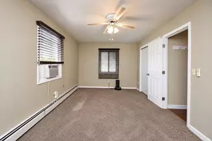 608 E Mulberry St, Bloomington, IL 61701 - Photo 40