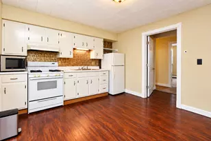 608 E Mulberry St, Bloomington, IL 61701 - Photo 38