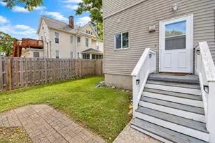 608 E Mulberry St, Bloomington, IL 61701 - Photo 56