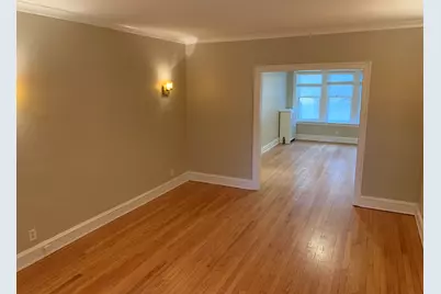 2046 W Farragut Avenue #3, Chicago, IL 60625 - Photo 8