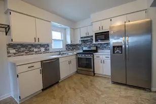 500 N Westwood Ave, Lombard, IL 60148 - Photo 10