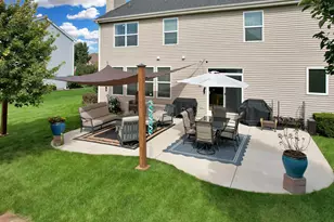 404 Hackney Ln, Oswego, IL 60543 - Photo 30