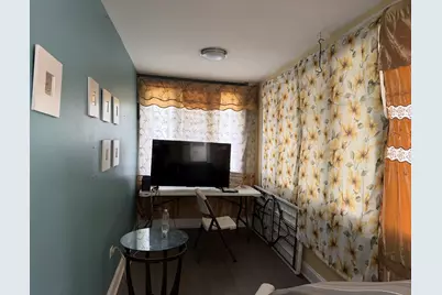 209 S 19th Avenue, Maywood, IL 60153 - Photo 6