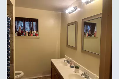 615 W 95th Street, Chicago, IL 60628 - Photo 4