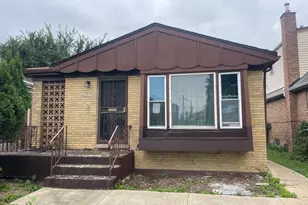615 W 95th St, Chicago, IL 60628 - Photo 1