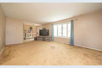 1126 Harvest Drive, Shorewood, IL 60404 - Photo 2