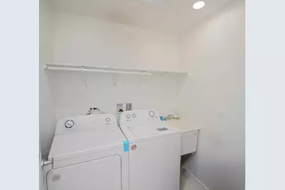 105 N 12th Avenue, Melrose Park, IL 60160 - Photo 22