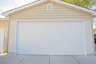 105 N 12th Ave, Melrose Park, IL 60160 - Photo 42