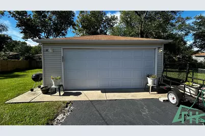16158 Sussex Court, Markham, IL 60428 - Photo 4