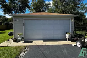 16158 Sussex Ct, Markham, IL 60428 - Photo 4
