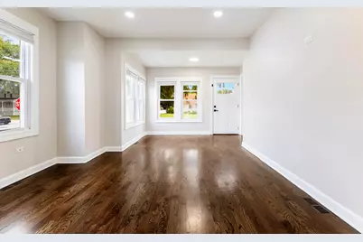 16563 S Park Avenue, South Holland, IL 60473 - Photo 2