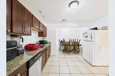 121 Fairway Road, Carpentersville, IL 60110 - Photo 14