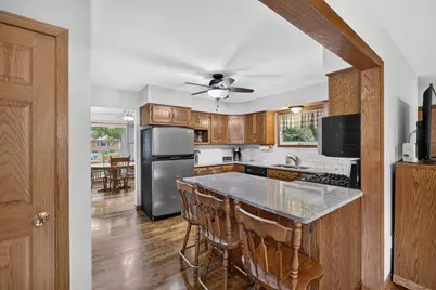 410 E Jones Street, Plano, IL 60545 - Photo 16