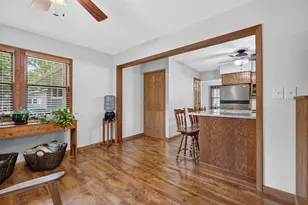 410 E Jones St, Plano, IL 60545 - Photo 14