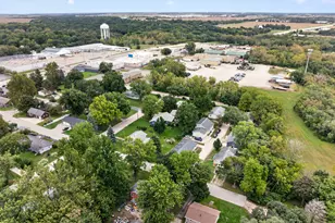 410 E Jones St, Plano, IL 60545 - Photo 46