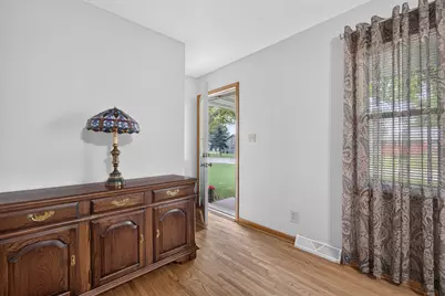 410 E Jones Street, Plano, IL 60545 - Photo 22