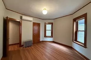 1919 W Waveland Ave, Chicago, IL 60613 - Photo 20