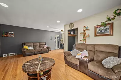 2119 Cherry Avenue, Hanover Park, IL 60133 - Photo 6