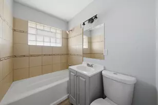 17143 Ridgewood Ave, Lansing, IL 60438 - Photo 8