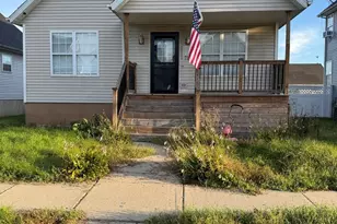 711 Prospect Ave, Kirkland, IL 60146 - Photo 1