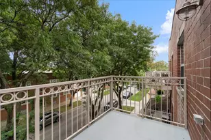 3518 N Hamlin Ave, Chicago, IL 60618 - Photo 14