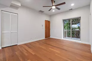 3518 N Hamlin Ave, Chicago, IL 60618 - Photo 4