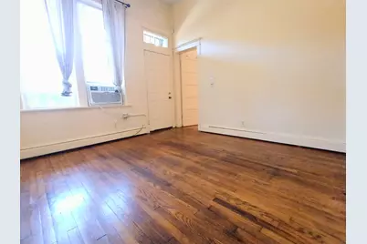 1911 W Belmont Avenue #1, Chicago, IL 60657 - Photo 6