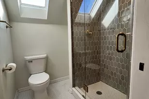 2123 N Karlov Ave, Chicago, IL 60639 - Photo 32