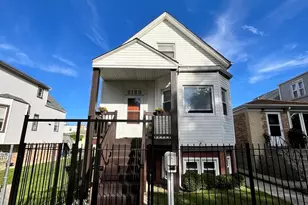 2123 N Karlov Ave, Chicago, IL 60639 - Photo 2